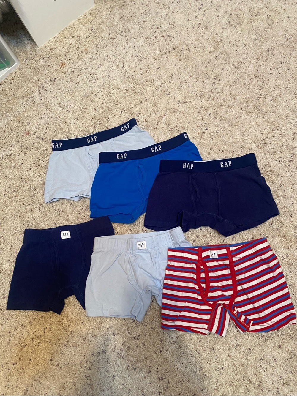GAP Boys 6-Pack Boxer Briefs size Small